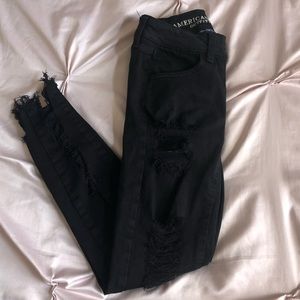 Women’s American Eagle Ripped Jeans